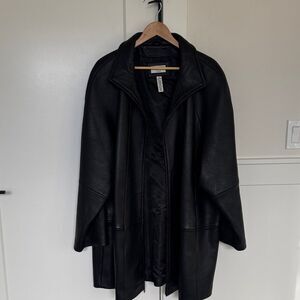 COVINGTON Women’s Black Genuine Leather Jacket Coat Zip Closure Size 3X (24-26)